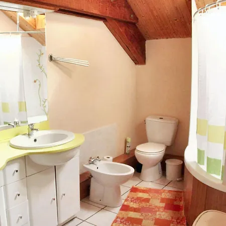 Holiday home Charmante Maison A Sarrazac Avec Piscine Privee *