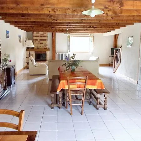 Feriehus Charmante Maison A Sarrazac Avec Piscine Privee